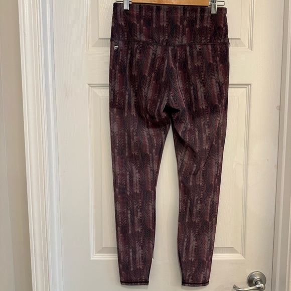 Like New Fabletics High-Waisted PureLuxe Mesh Legging - Picture 6 of 8